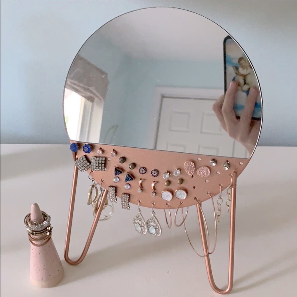 assorted earrings! 🤍